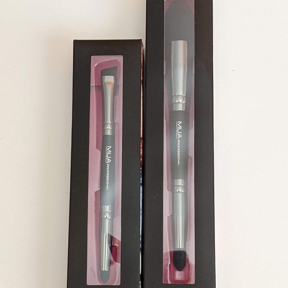 Makeup! Eye and Concealer Brush Set